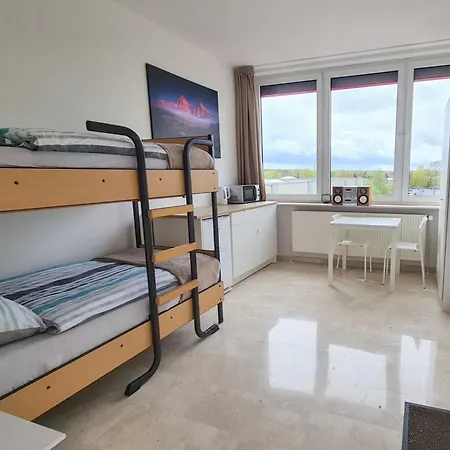 Alloggio in famiglia Ein Doppelzimmer Und Ein Dreibettzimmer Bei Hamburg Schwarzenbek